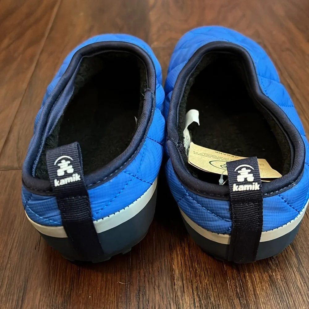 Kamik vegan puffy shoe